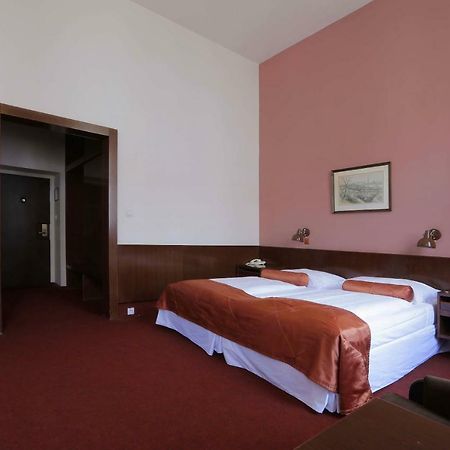 Hotel Slavia Brno Bagian luar foto