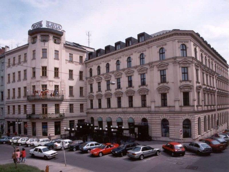 Hotel Slavia Brno Bagian luar foto