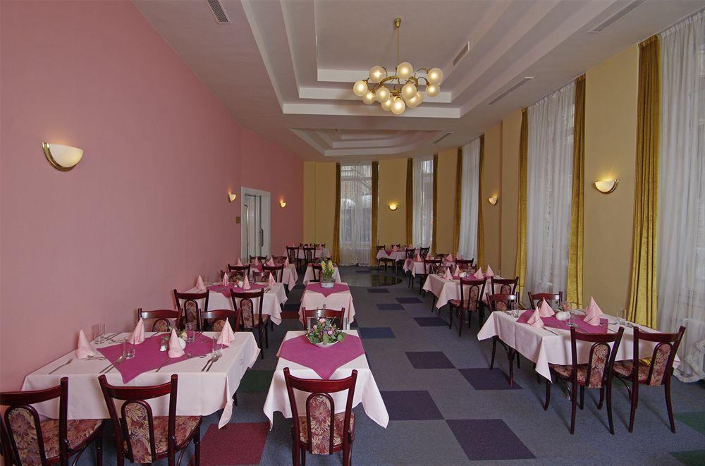 Hotel Slavia Brno Bagian luar foto