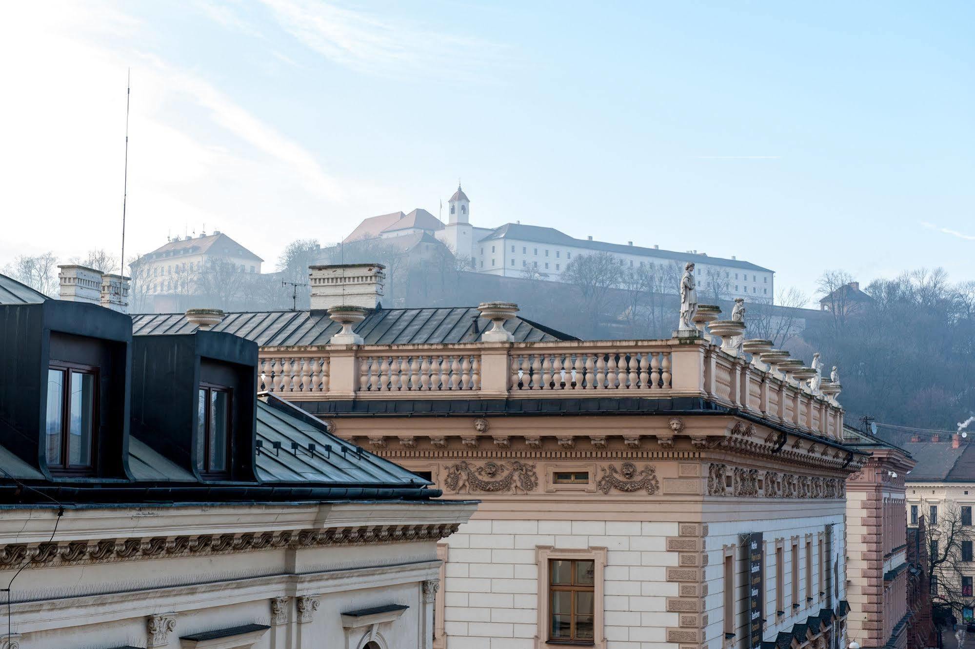 Hotel Slavia Brno Bagian luar foto