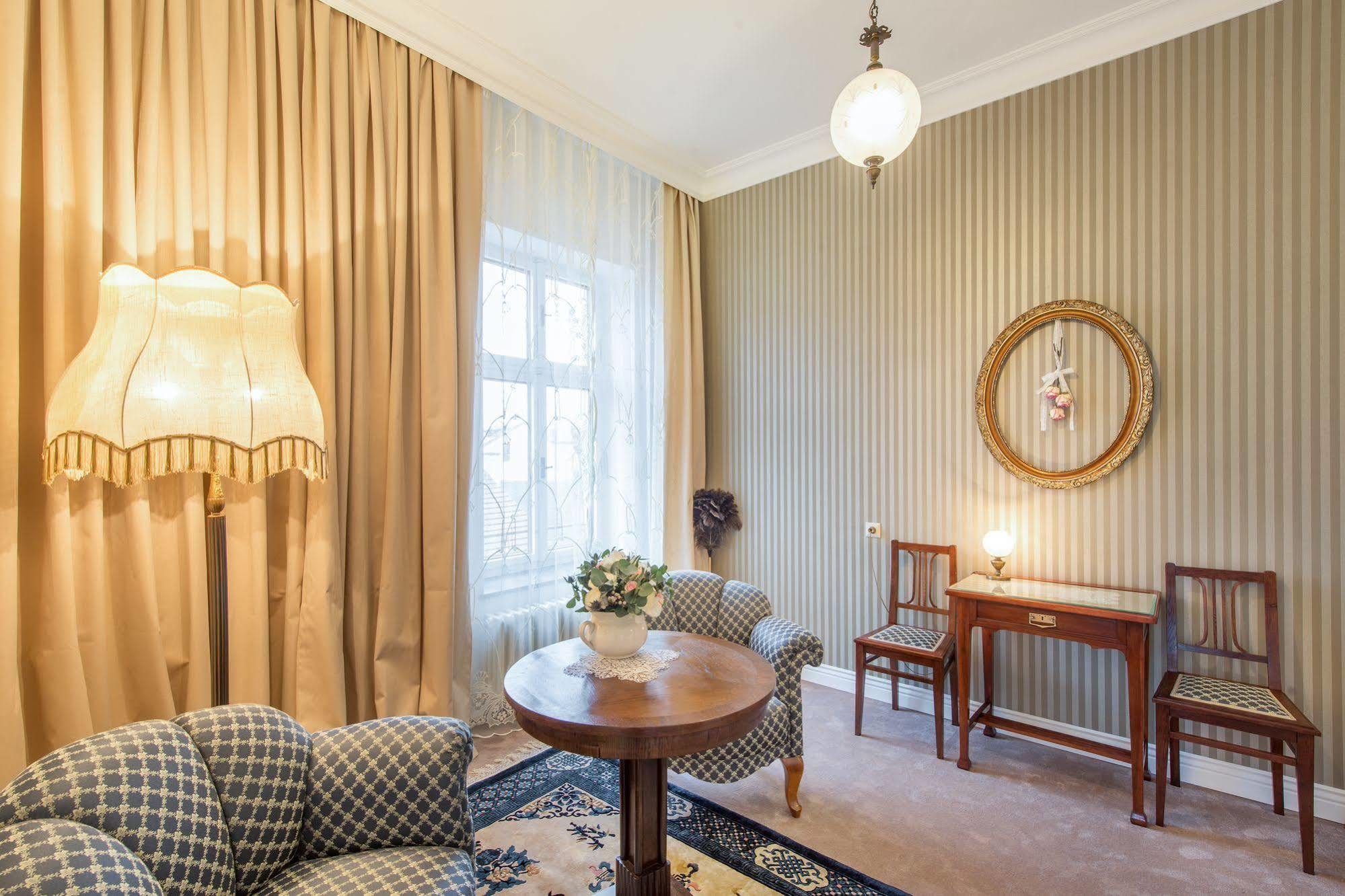 Hotel Slavia Brno Bagian luar foto