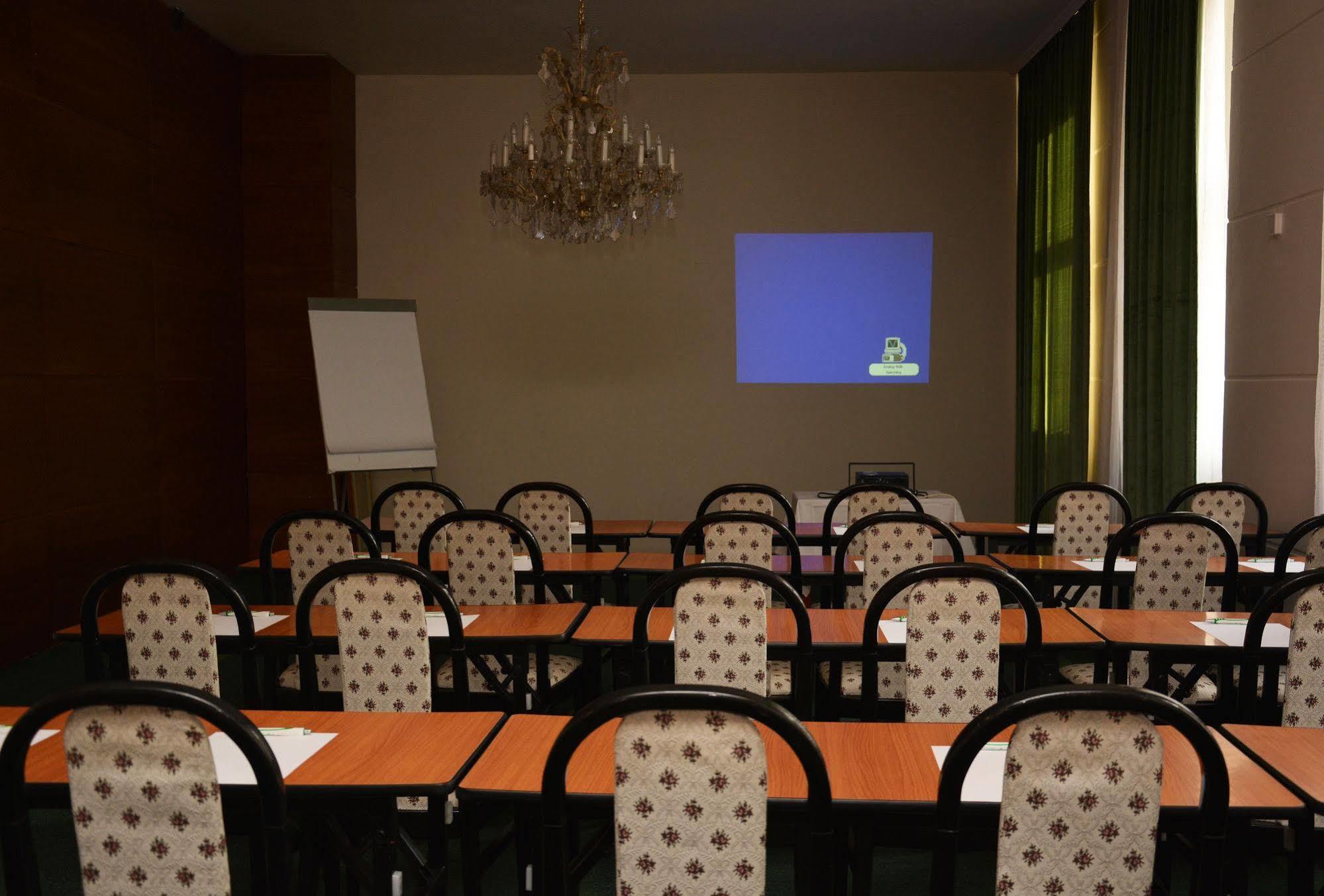 Hotel Slavia Brno Bagian luar foto
