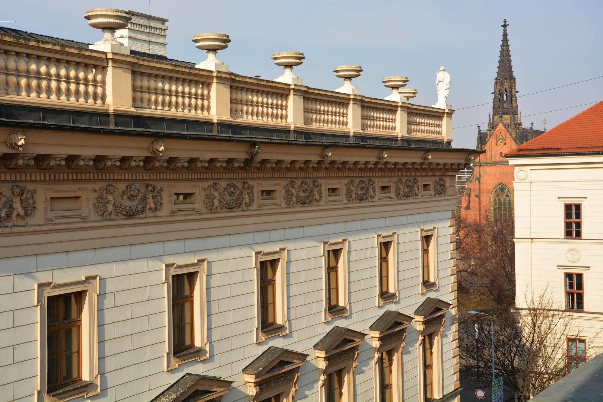Hotel Slavia Brno Bagian luar foto