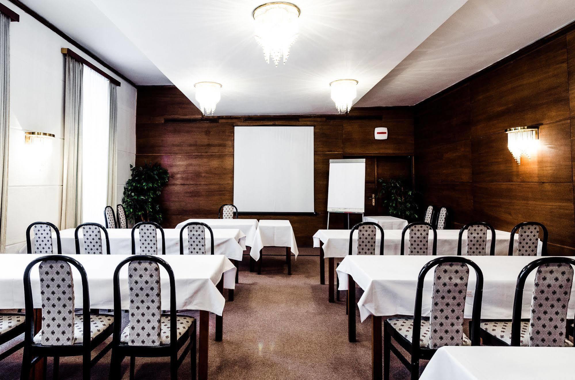 Hotel Slavia Brno Bagian luar foto