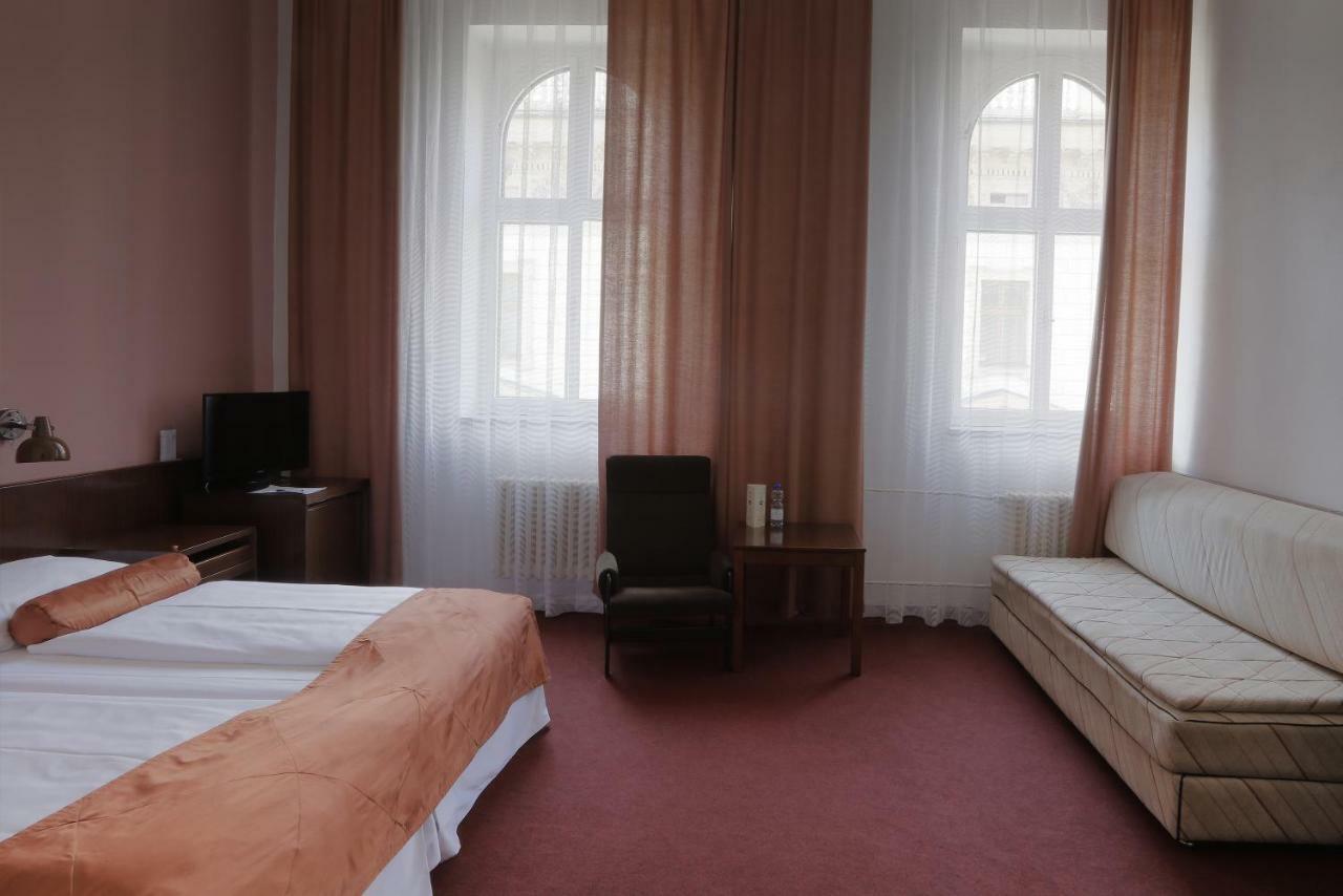 Hotel Slavia Brno Bagian luar foto